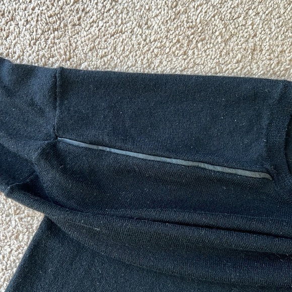 Zadig & Voltaire Black V Neck Wool Cashmere Sweater - Picture 6 of 9